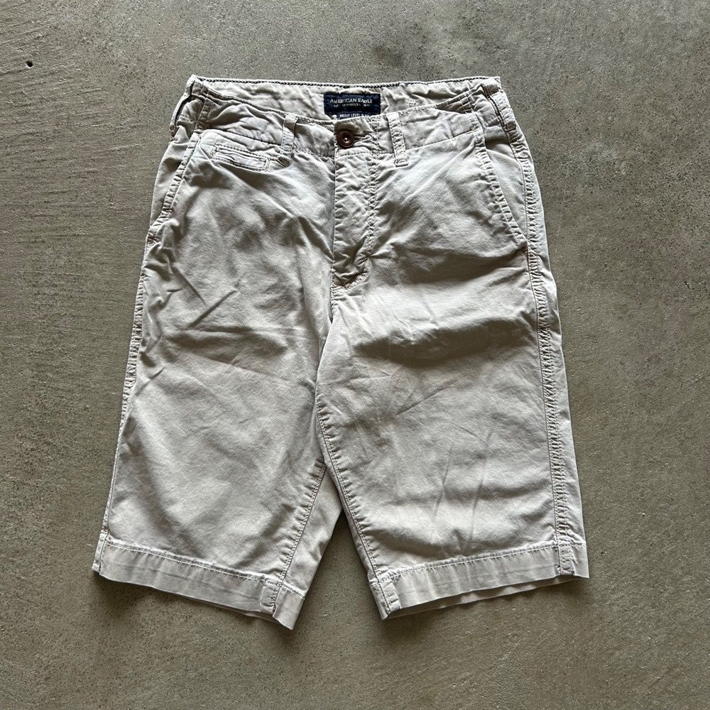 American Eagle Shorts Size 26 Gray Cotton Chino Longer Length Flex 11.5" Inseam